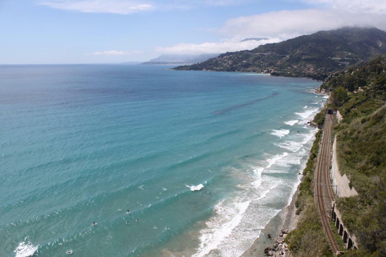 Casa Calandre Mare Apartment Ventimiglia Exterior photo