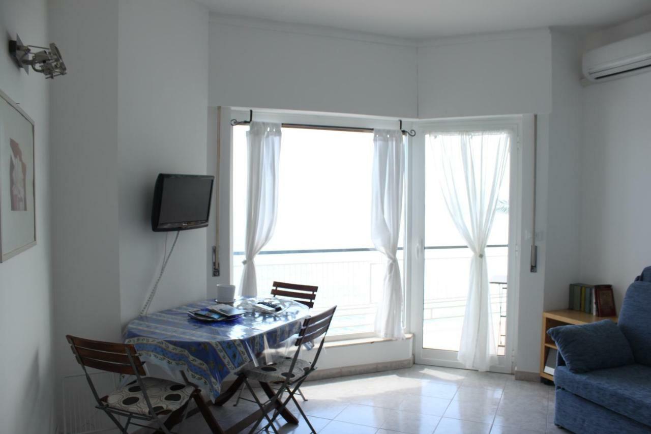 Casa Calandre Mare Apartment Ventimiglia Exterior photo